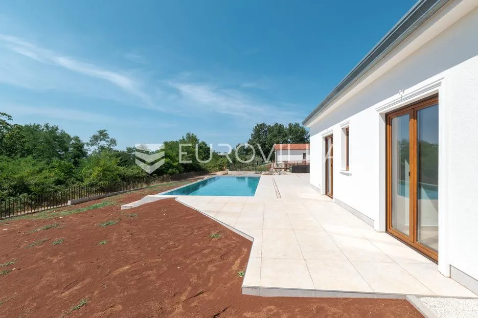 istra, majkusi, luksuzna novogradnja s bazenom na parceli od 868 m² - slika 16