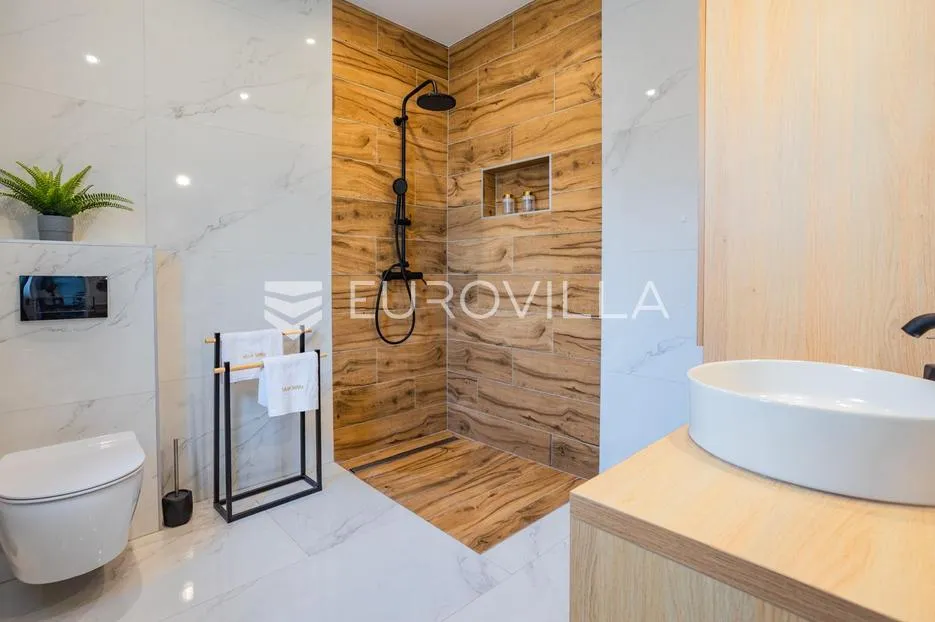 zadar, maslenica, luksuzna villa kraj mora - slika 29