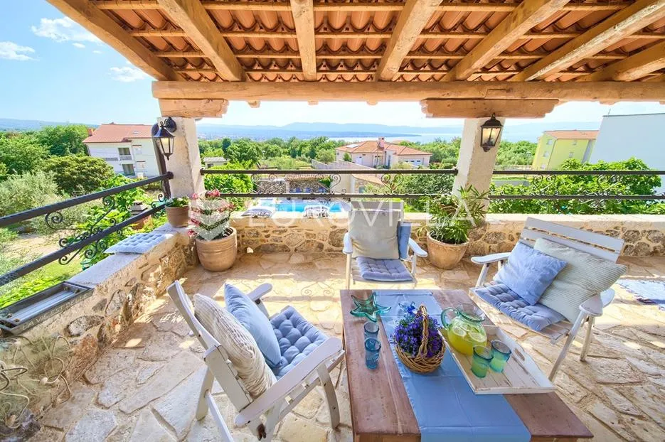 otok krk, malinska, sveti vid, prekrasna mediteranska vila s bazenom - slika 23