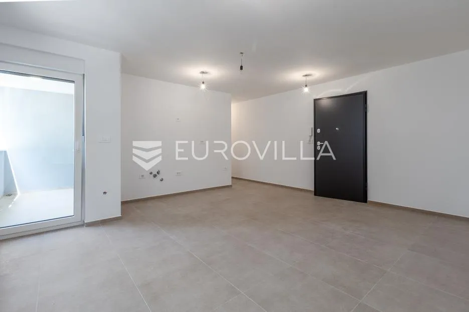 Istra, Pula, novogradnja, TOP lokacija - Medulin