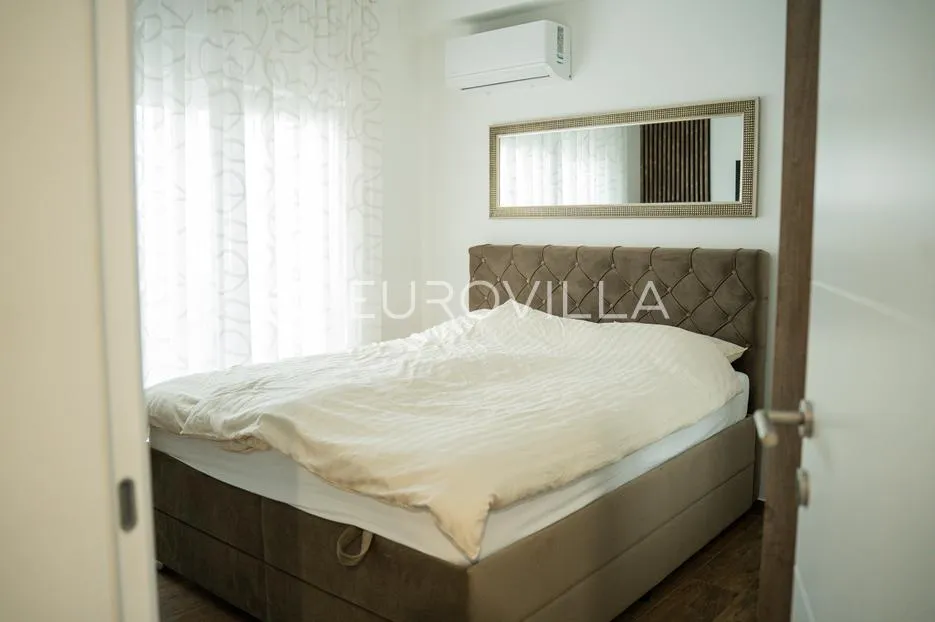vukovar, mitnica, luksuzan četverosoban stan 102,06 m² - slika 20