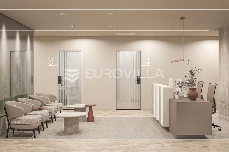 Zagreb, Radnička cesta, središte poslovne zone, poslovni prostor 225 m² na 1. katu poslovne zgrade