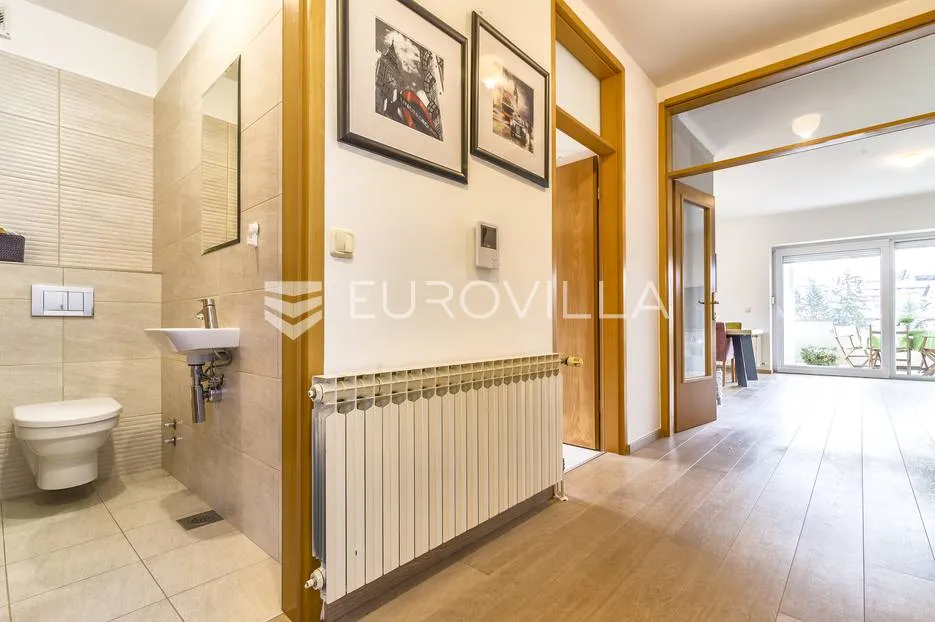 zagreb, mlinovi, luksuzna obiteljska vila 340 m2 - slika 13