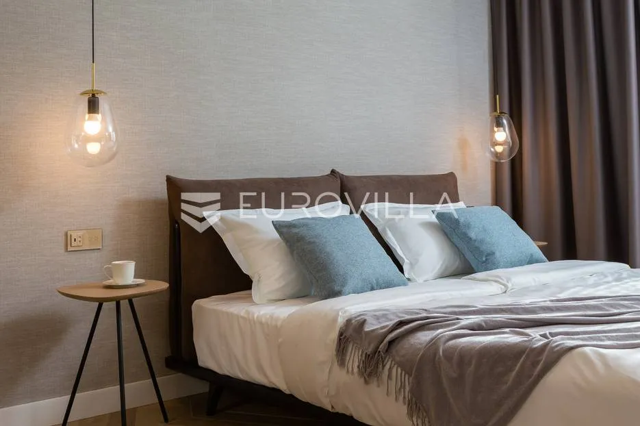 marina, iznimna nekretnina u blizini mora - slika 25