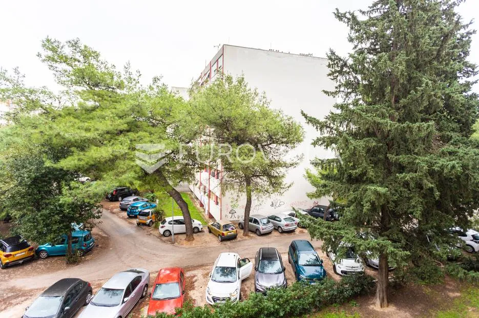 split, skalice, odličan dvosoban stan blizu centra grada - slika 14