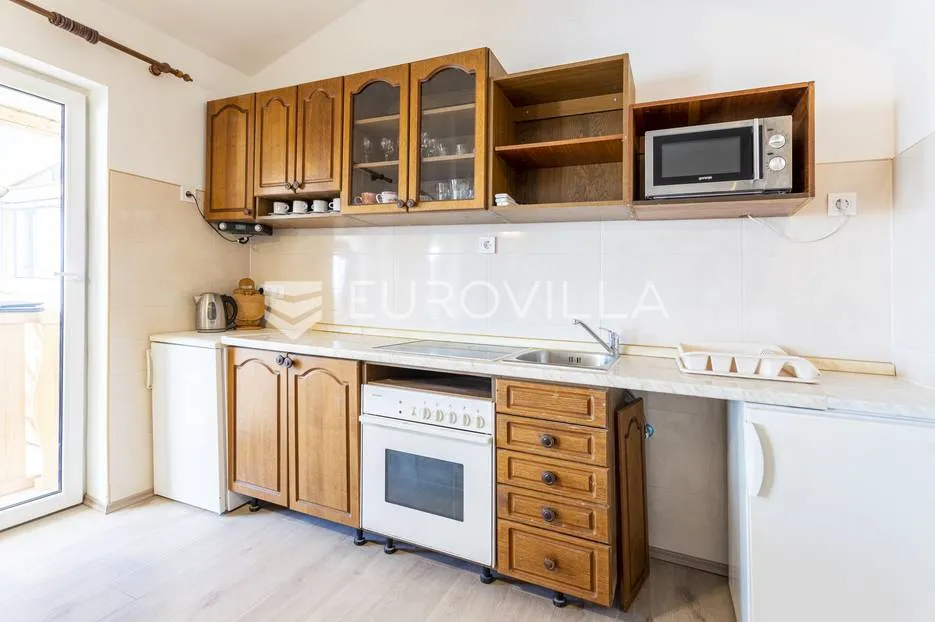vodice, trosoban stan s pogledom na more - slika 26