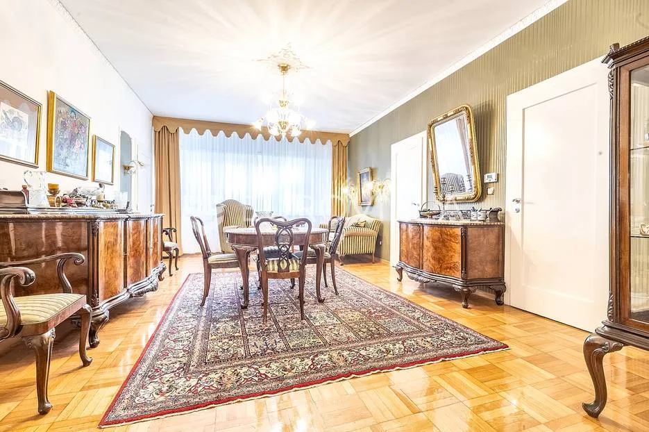 zagreb, donji grad luksuzan četverosoban stan 140 m2 - slika 3