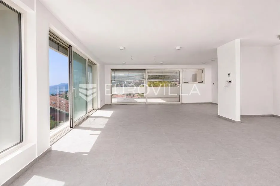 opatija privé, ekskluzivan četverosoban stan 138 m², bazen, teretana - slika 5