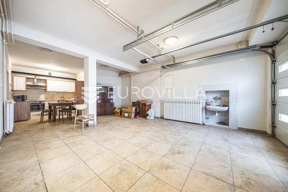 zagreb, bukovačka obiteljska kuća neto korisne površine od 352 m² - slika 14