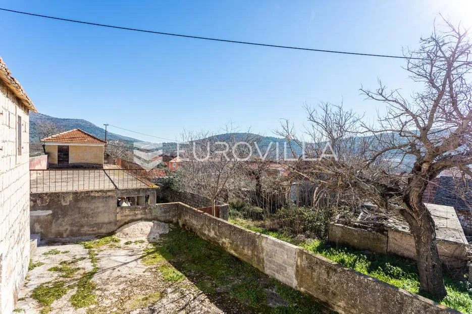 trogir - autohtono dalmatinsko imanje - slika 27