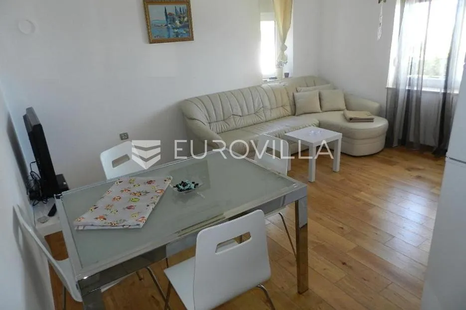 lovran, prostrana vila s tri stana, bazenom i spektakularnim panoramskim pogledom na more - slika 5
