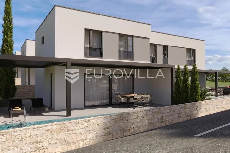 mandre, trosobni dvoetažni stan s privatnim bazenom i dvorištem u najljepšoj ulici 136,6 m² - slika 7