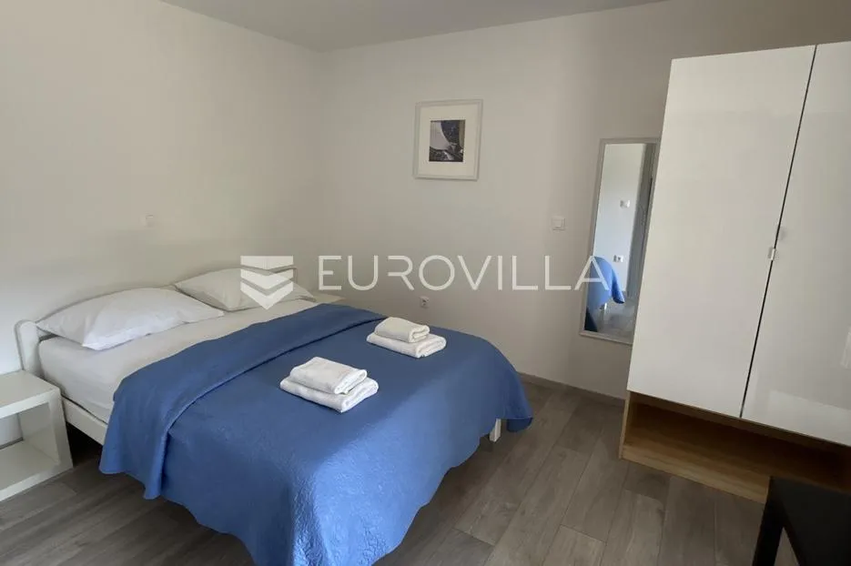 medulin, apartmanska kuća sa sedam stanova na mirnoj lokaciji - slika 46