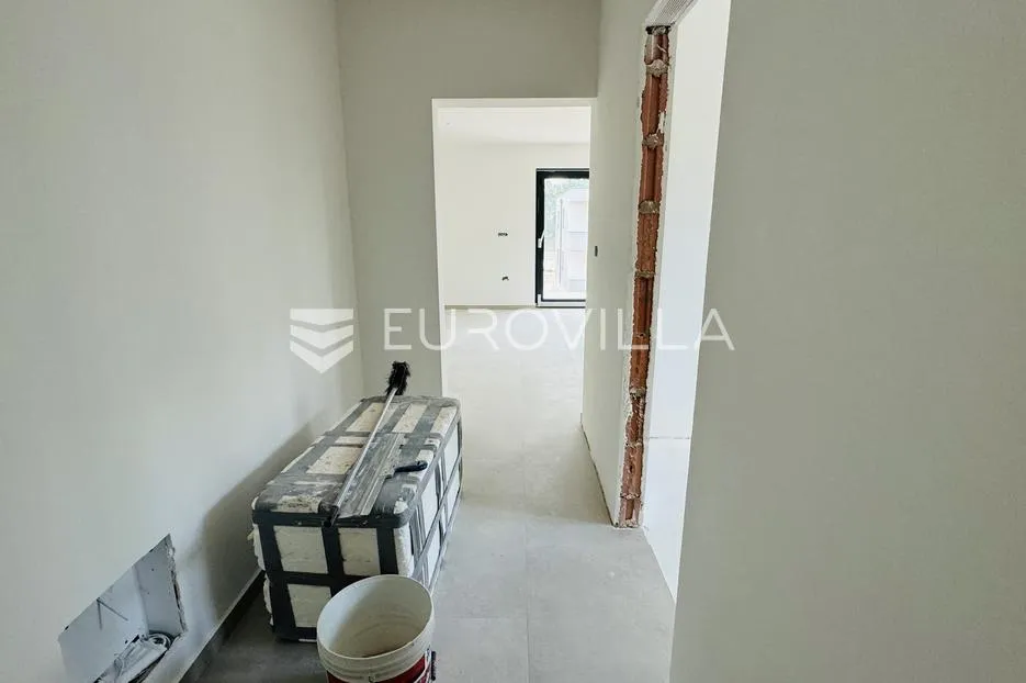 istra, umag, novogradnja, stan na prvom katu 64,54 m² - slika 3