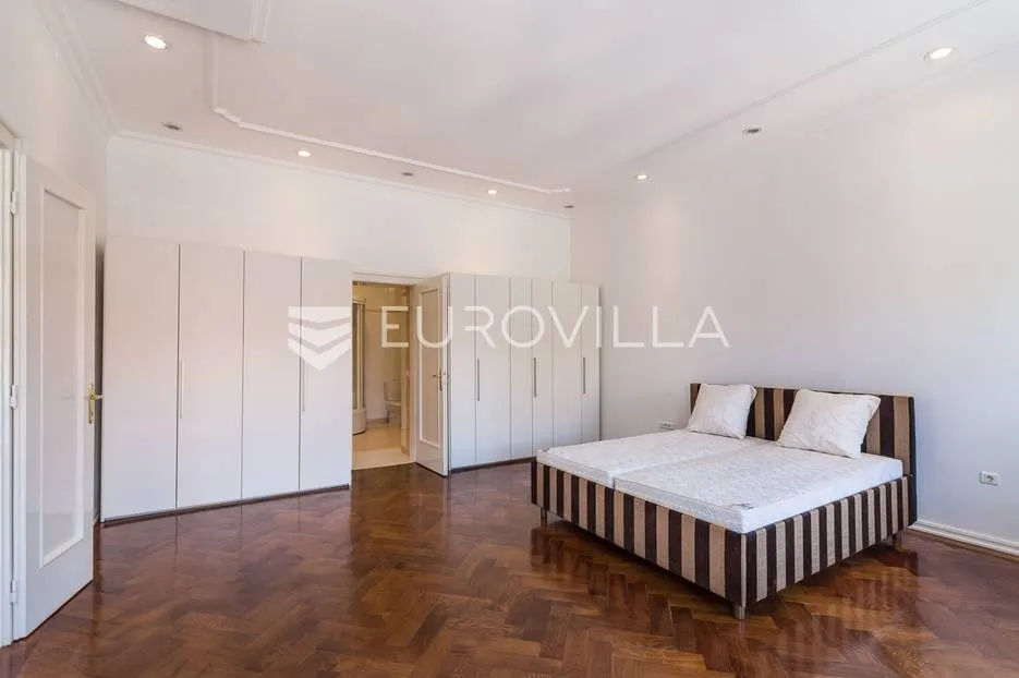 zagreb, centar, zrinjevac luksuzno uređen, reprezentativan četverosoban stan, 160 m² - slika 8