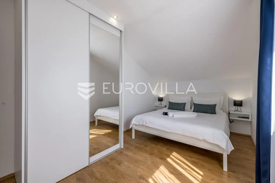 kaštel stari, atraktivna kuća s bazenom na mirnoj lokaciji - slika 10