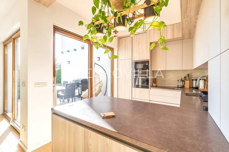 zagreb, mlinovi moderan troetažan stan 3 parkirna mjesta, 213 m² - slika 5