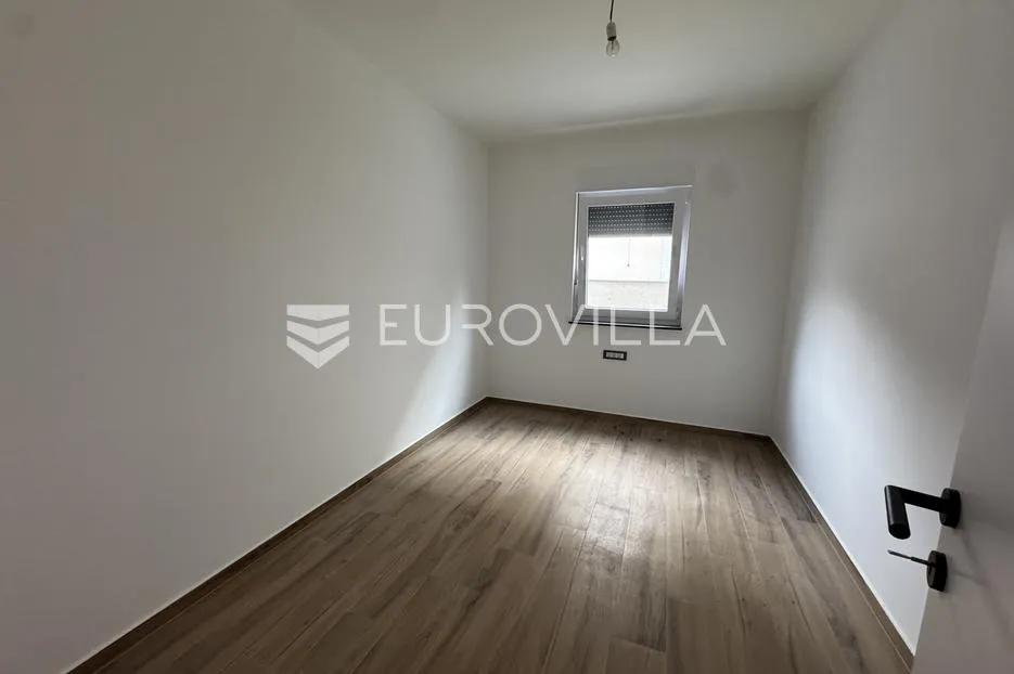 pag, šimuni, trosoban stan s vrtom 120 m od mora - slika 11