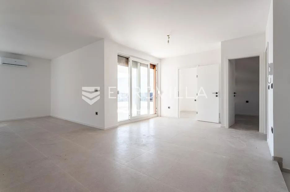 Grebaštica, četverosoban apartman u novogradnji - Grebaštica, Šibenik