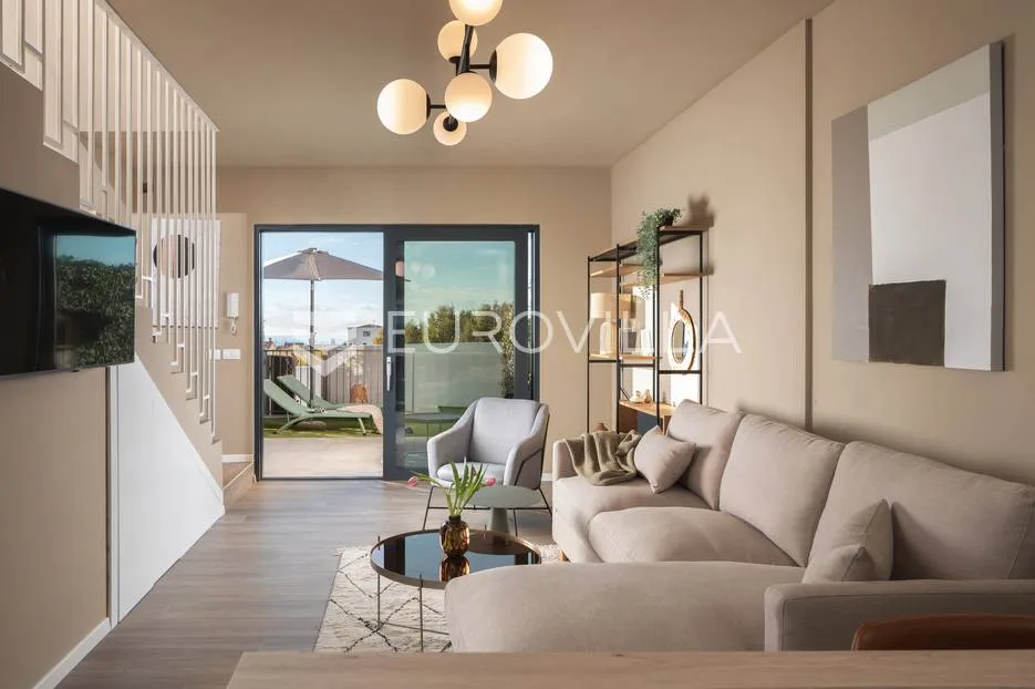 poreč, kuća b3 u nizu 117 m2, moderan stambeni projekt, mogućnost bazena, pogled na more - slika 26