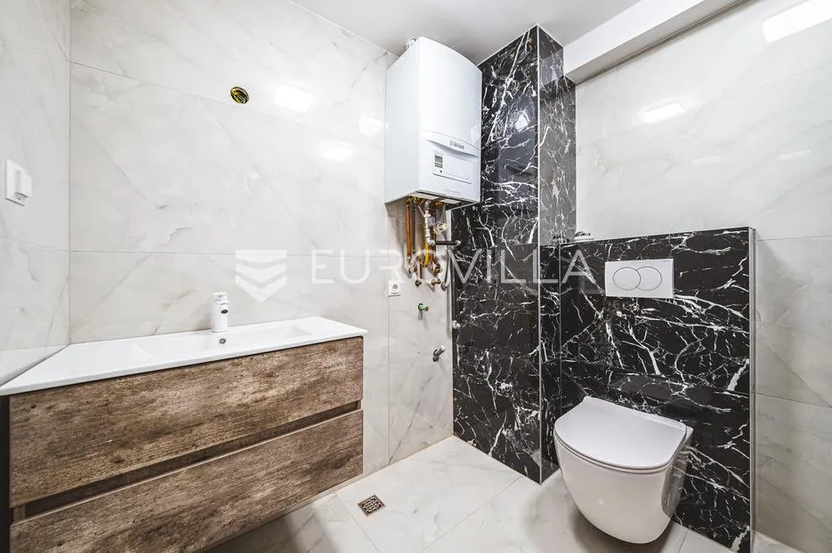 dubrava, zgrada s četiri stambene jedinice 339,17 m², podruma i šest parkirnih mjesta - slika 23