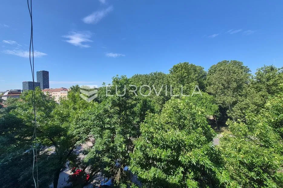 zagreb, centar, trg kralja petra krešimira iv, odličan trosoban stan na 4. katu - slika 2