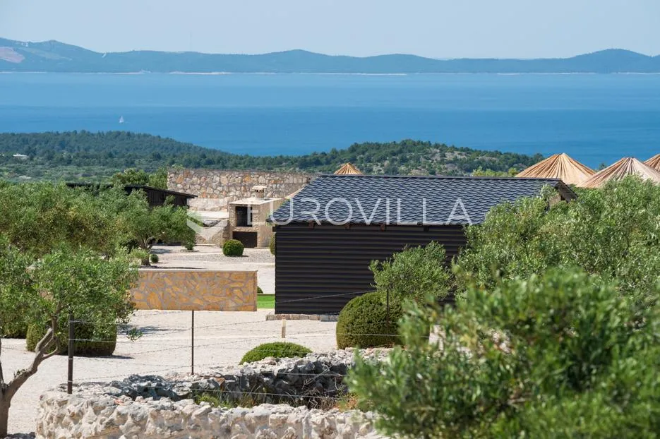 brač, milna, predivno uređeno imanje s predivnim pogledom na more - slika 7