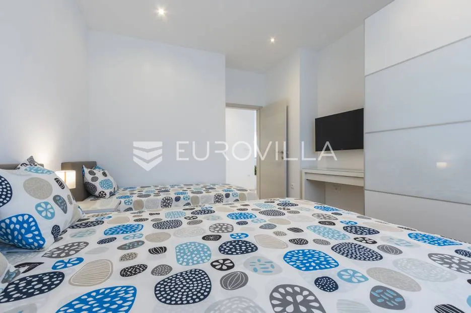 medulin, moderan dvosoban stan 95m2, 500 m od mora - slika 15