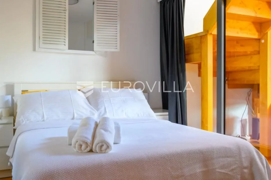 jastrebarsko, sveta jana, dvoetažna kuća 225 m², luksuzna na mirnoj lokaciji - slika 13