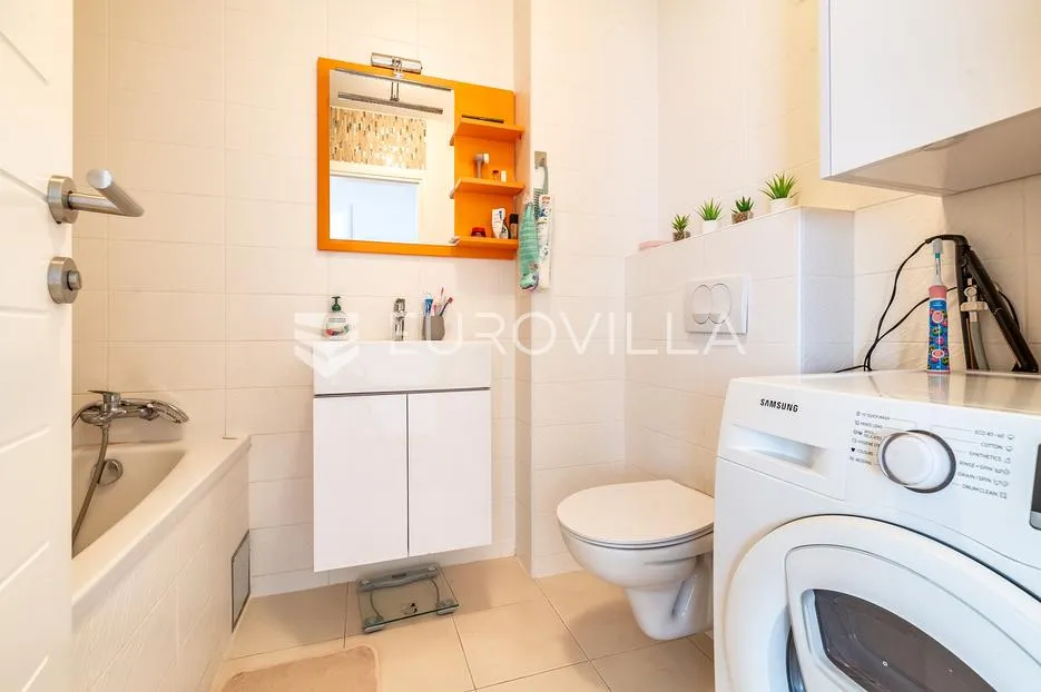 zagreb, odra luksuzan četverosoban penthouse sa dvije prostrane terase 130 m² - slika 6