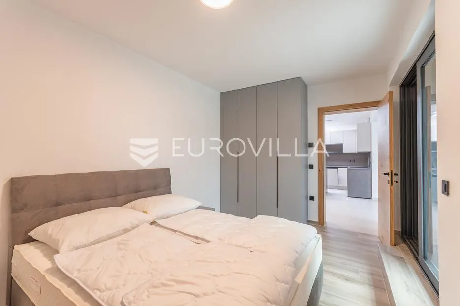 varaždin, centar, luksuzno namješten penthouse s parkingom novogradnja - slika 6