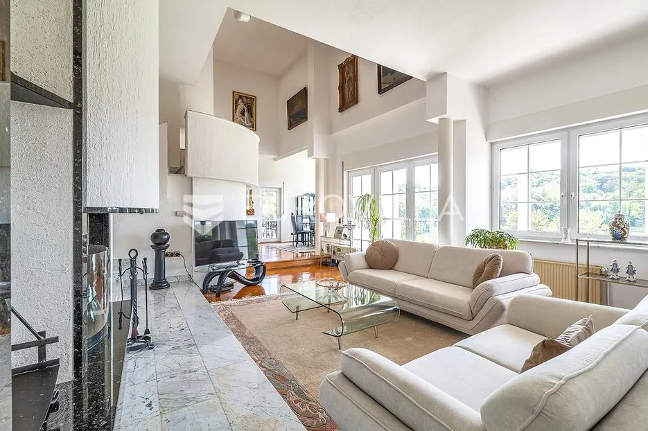 donja pušća, jedinstvena obiteljska villa, parcela 5000 m² - slika 8