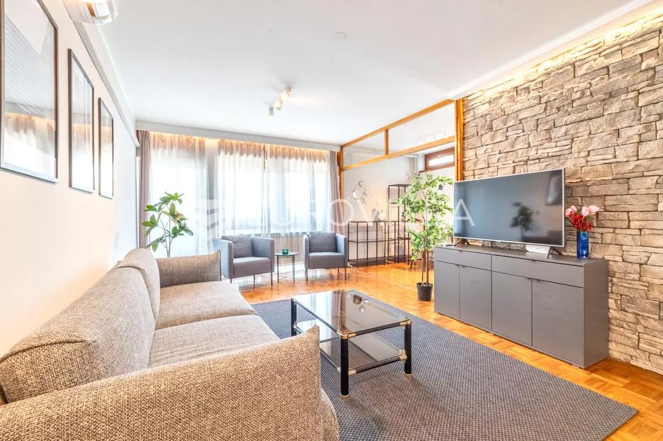 Zagreb, Rudeš prekrasan trosoban stan 77 m2, PRVI NAJAM