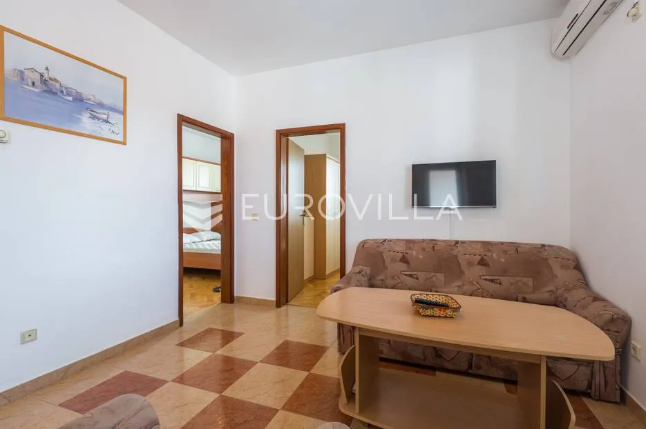 istra, rovinj, apartmanska kuća, 13 stanova, uhodani biznis, odlična prilika - slika 21