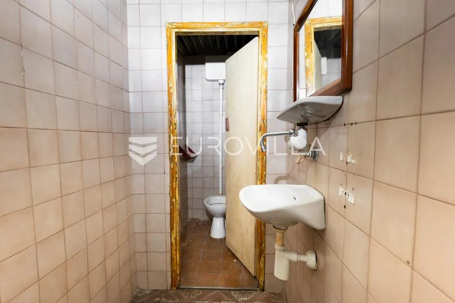 rijeka, centar, poslovni prostor blizu centra grada površine 124.40 m² - slika 14