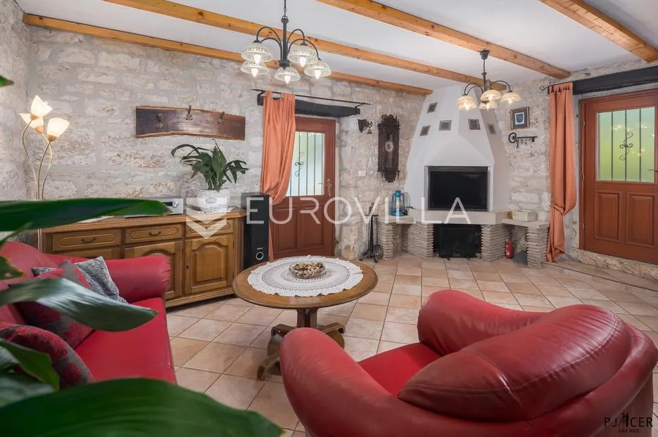 tinjan, prekrasna kamena vila u srcu istre - slika 9