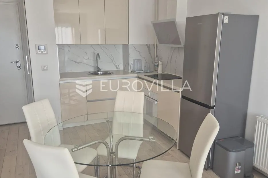 zagreb, trnje, prekrasan dvosoban stan s parkirnim mjestom 51 m² - slika 5