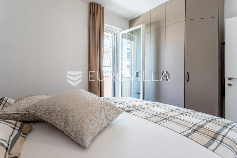 žnjan, moderan penthouse s prekrasnim pogledom na more - slika 15