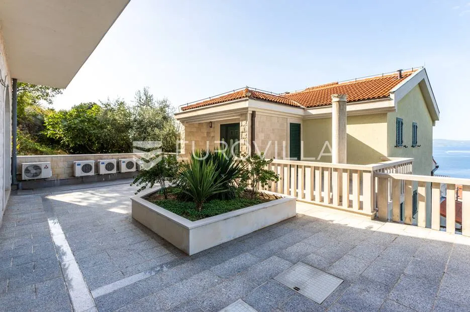 omiš, apartmanska kuća blizu plaže - slika 4