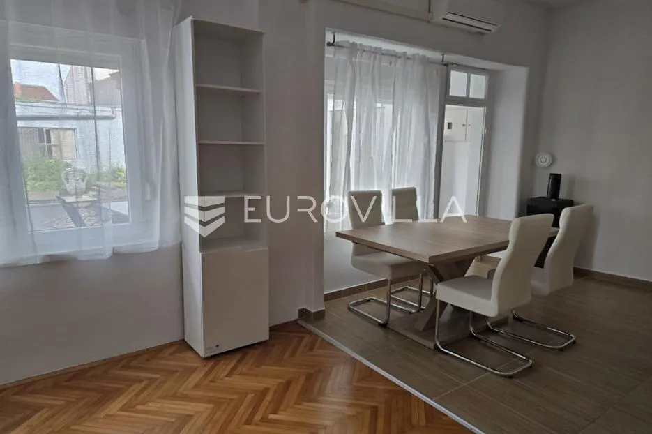 istra, pula, atraktivan poslovni prostor 70 m² u centru grada - slika 2