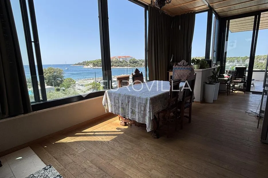 medulin, pješčana uvala, ekskluzivan penthouse prvi red do mora - slika 12