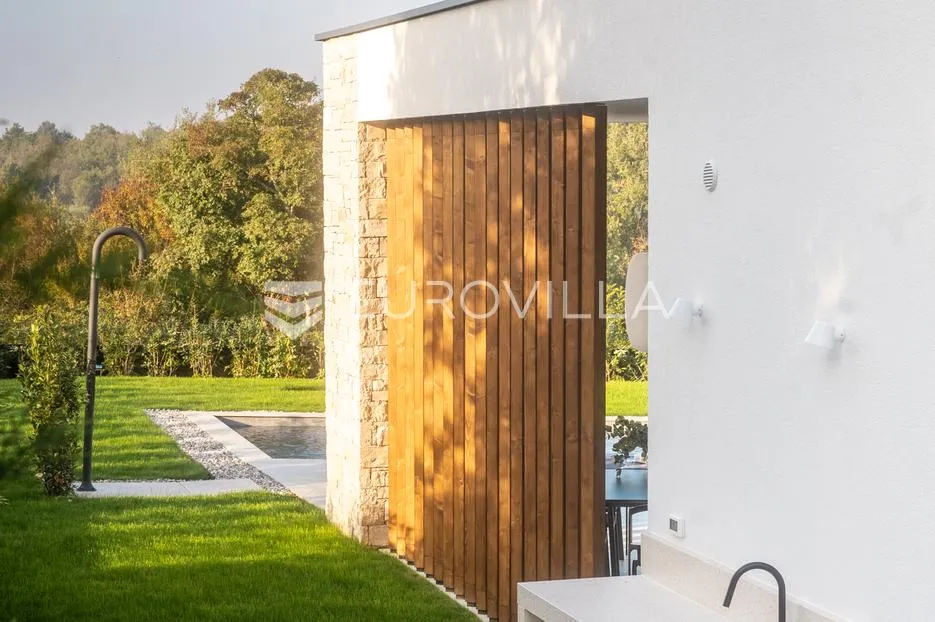 istra, poreč, vrhunska vila sa bazenom - slika 11