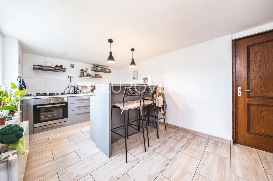 zagreb, fraterščica, četverosobni stan nkp 136 m2 - slika 9