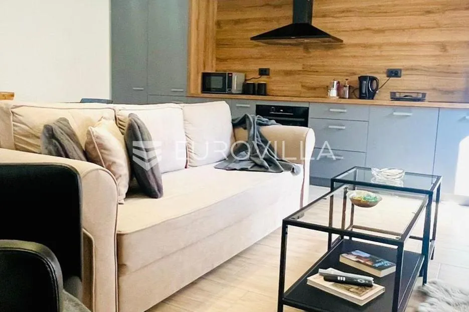 istra, kanfanar, uređen funkcionalan jednosoban stan 90 m² u prizemlju - slika 6