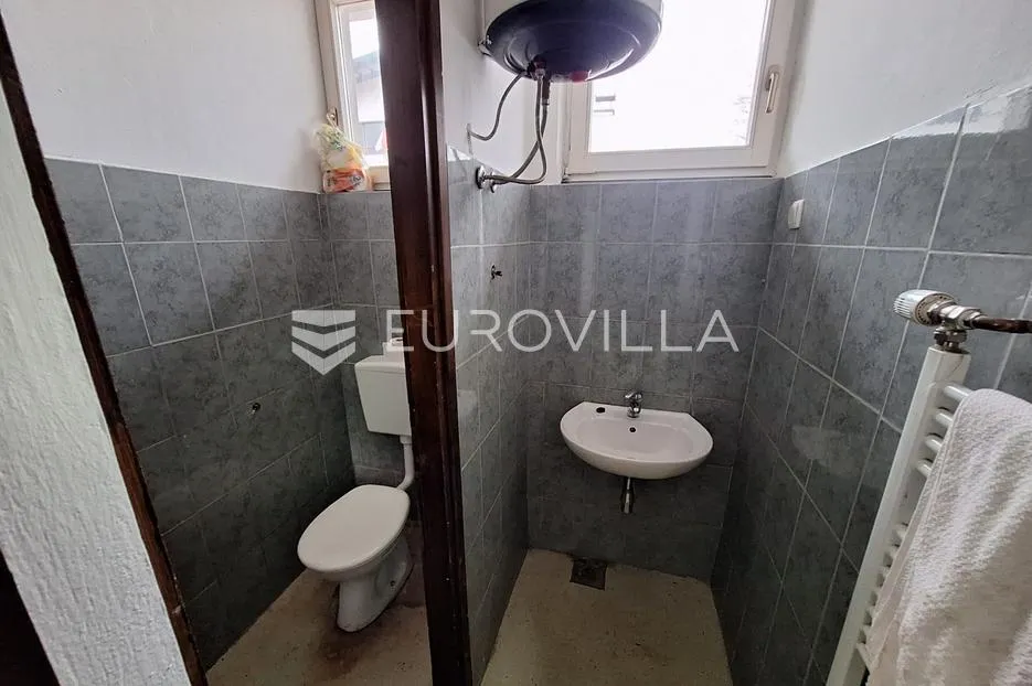 karlovac, stambeno poslovna zgrada 1000 m², višenamjenska mogućnost - slika 11