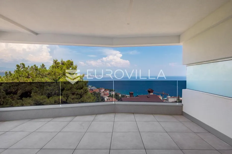 opatija, centar, prekrasan trosoban u novogradnji s pogledom na more nkp 110.54 m2 - slika 2