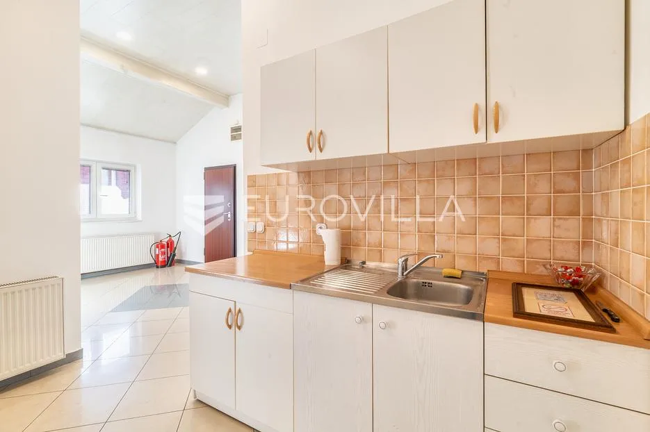 zagreb, trnje, poslovni prostor površine 76 m² - slika 5