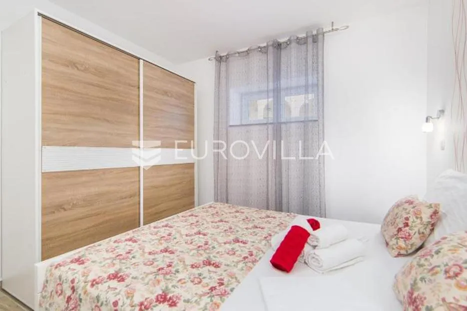 makarska, veliko brdo, prekrasna apartmanska kuća s bazenom - slika 17