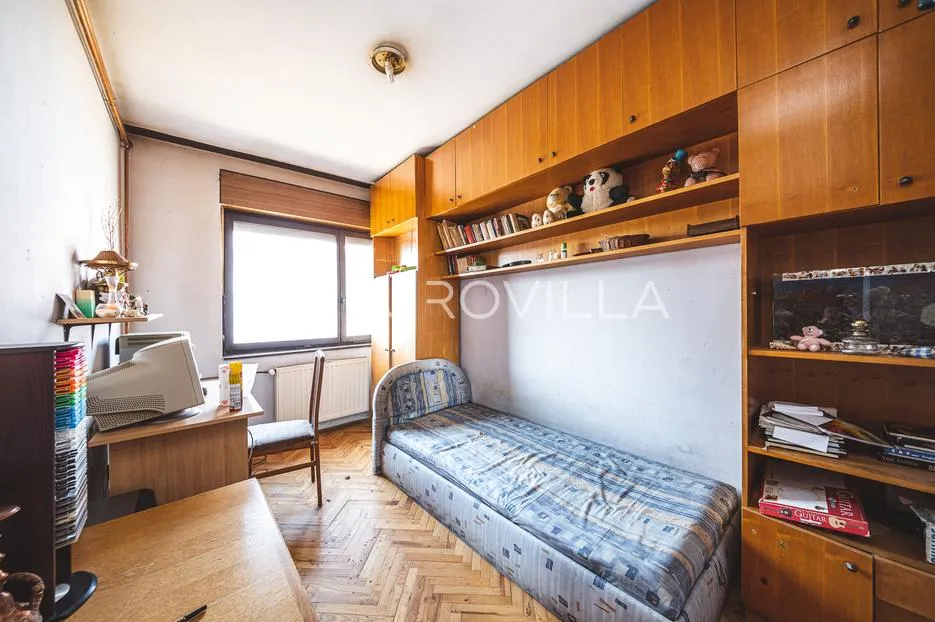 zagreb, rudeš, prostran dvoetažan stan 103 m² za adaptaciju - slika 8