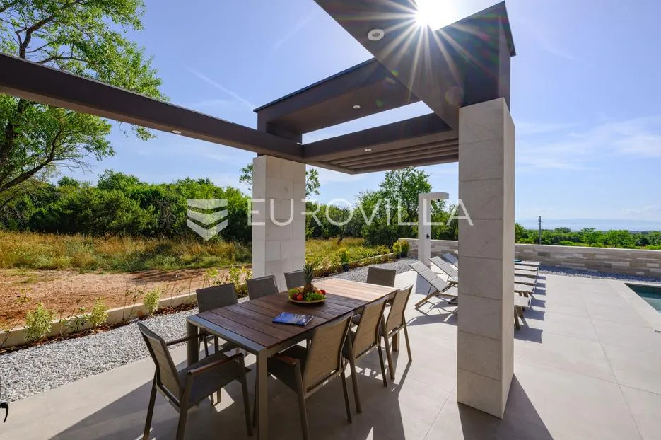 istra, krnice, impresivna dizajnerska vila s pogledom na more - slika 65